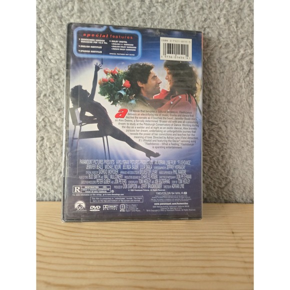 Flashdance DVD Paramount Widescreen Collection Jennifer Beals 1983 Movie NWT - Picture 2 of 2